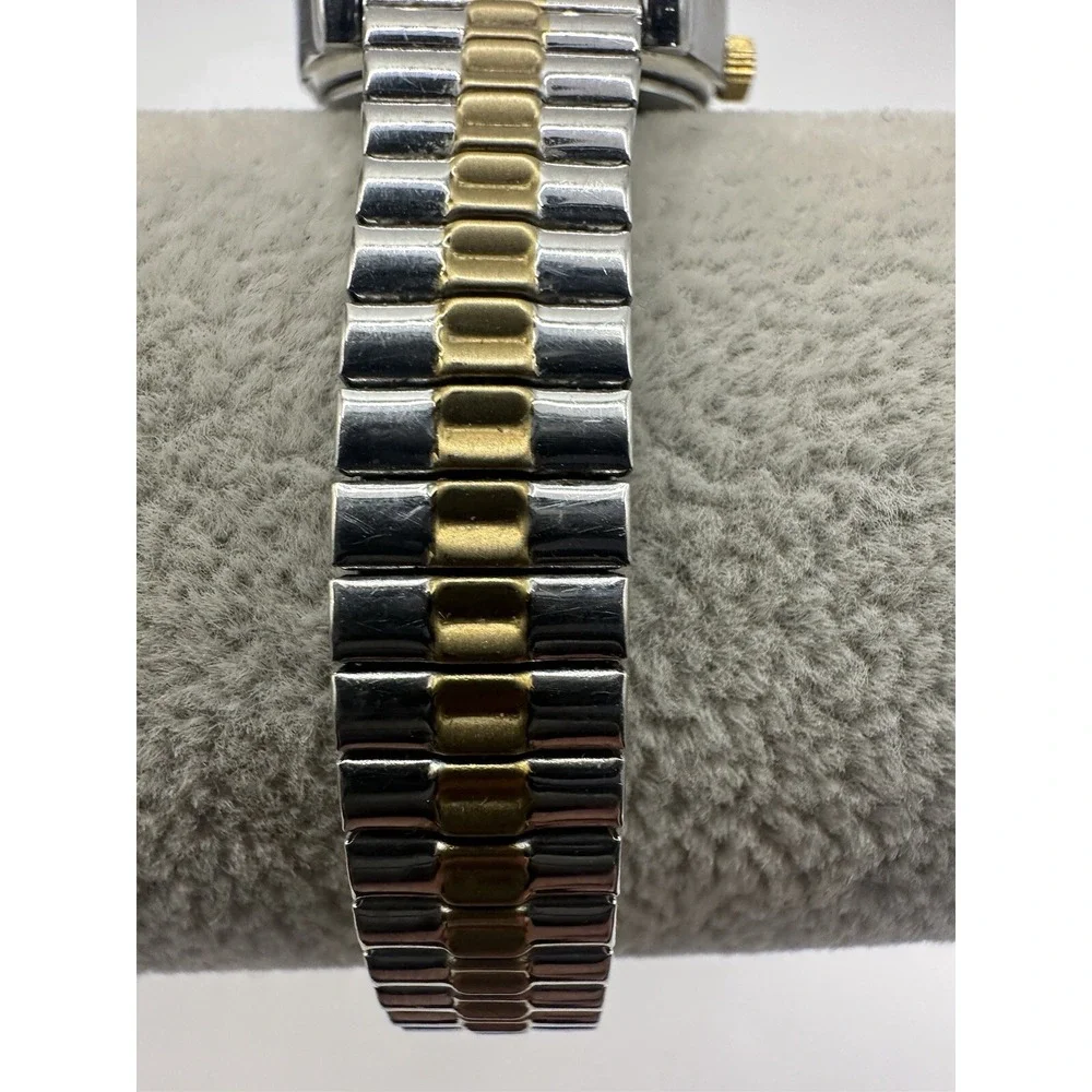 Timex Womens T2M828 New Battery Essex Avenue 25MM 6.5